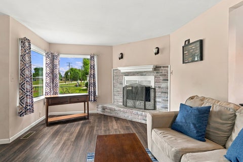 Tiny photo for 245 W Southmor Road, Morris, IL 60450 (MLS # 12762163)