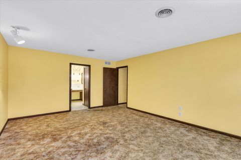 Tiny photo for 1914 Trout Valley Drive, Champaign, IL 61822 (MLS # 12572476)