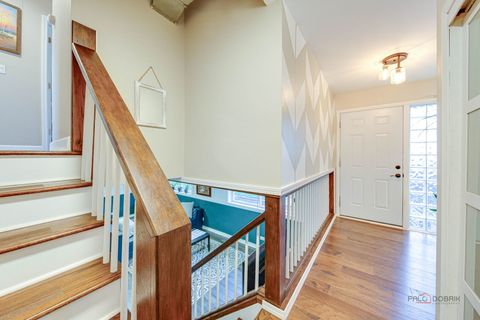 Tiny photo for 512 Lisa Road, West Dundee, IL 60118 (MLS # 12512048)