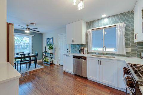 Tiny photo for 512 Lisa Road, West Dundee, IL 60118 (MLS # 12512048)