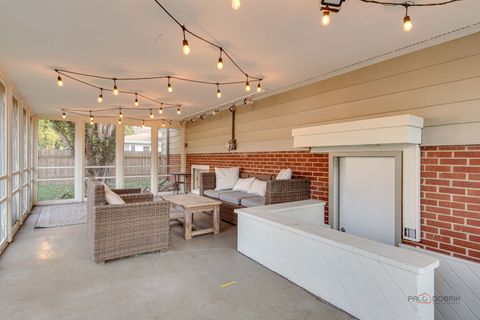 Tiny photo for 512 Lisa Road, West Dundee, IL 60118 (MLS # 12512048)