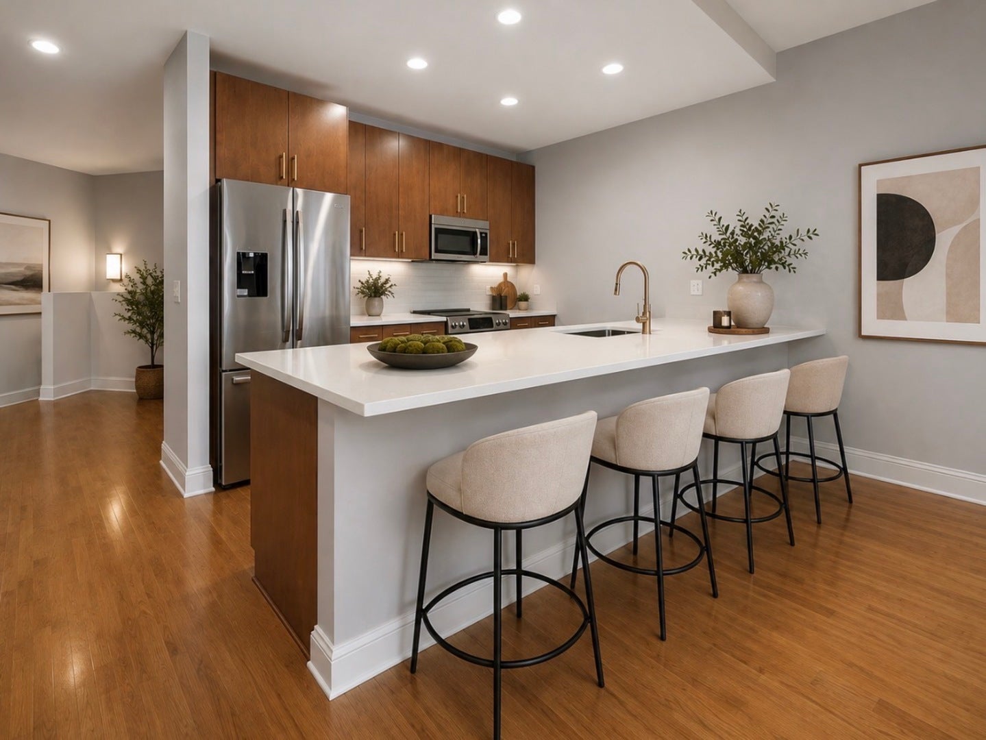 850 N Lake Shore Drive 203