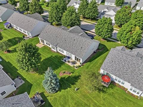 Tiny photo for 812 TREETOP Lane #8801, Shorewood, IL 60404 (MLS # 12750718)