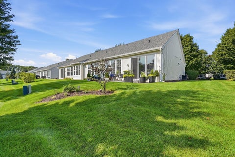 Tiny photo for 812 TREETOP Lane #8801, Shorewood, IL 60404 (MLS # 12750718)