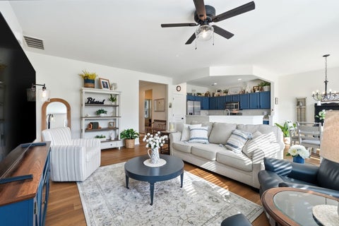 Tiny photo for 812 TREETOP Lane #8801, Shorewood, IL 60404 (MLS # 12750718)