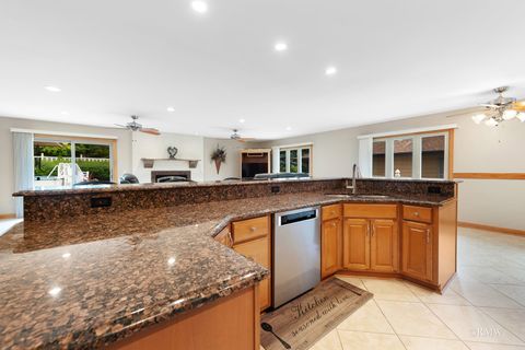 Tiny photo for 885 Brewster Lane, Bartlett, IL 60103 (MLS # 12470420)