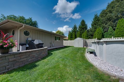Tiny photo for 885 Brewster Lane, Bartlett, IL 60103 (MLS # 12470420)