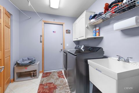 Tiny photo for 885 Brewster Lane, Bartlett, IL 60103 (MLS # 12470420)