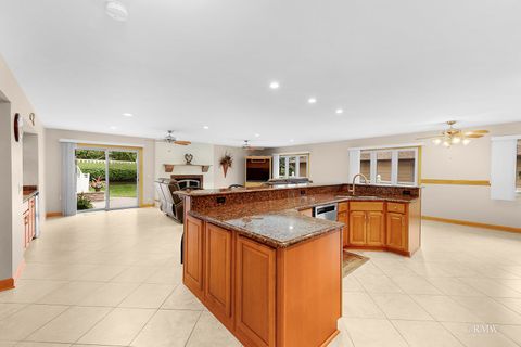 Tiny photo for 885 Brewster Lane, Bartlett, IL 60103 (MLS # 12470420)