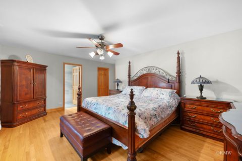 Tiny photo for 885 Brewster Lane, Bartlett, IL 60103 (MLS # 12470420)