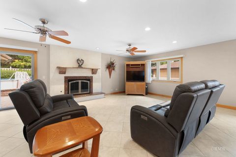 Tiny photo for 885 Brewster Lane, Bartlett, IL 60103 (MLS # 12470420)