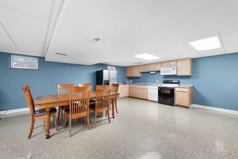 Tiny photo for 885 Brewster Lane, Bartlett, IL 60103 (MLS # 12470420)