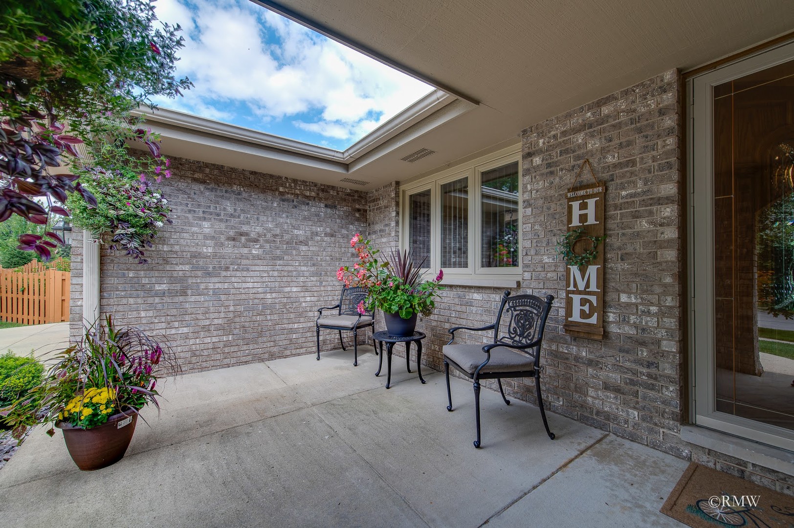 885 Brewster Lane