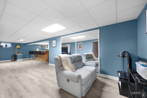 Tiny photo for 885 Brewster Lane, Bartlett, IL 60103 (MLS # 12470420)