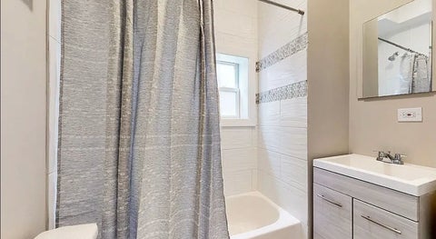 Tiny photo for 6640 S CHAMPLAIN Avenue, Chicago, IL 60637 (MLS # 12648972)