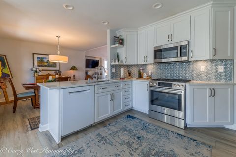 Tiny photo for 723 Nancy Court, Sycamore, IL 60178 (MLS # 12551784)