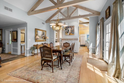 Tiny photo for 373 W County Line Road, Barrington Hills, IL 60010 (MLS # 12783403)