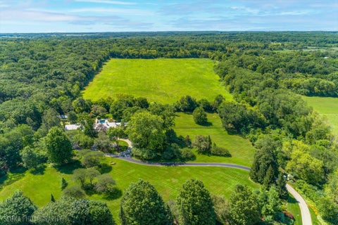 Tiny photo for 373 W County Line Road, Barrington Hills, IL 60010 (MLS # 12783403)