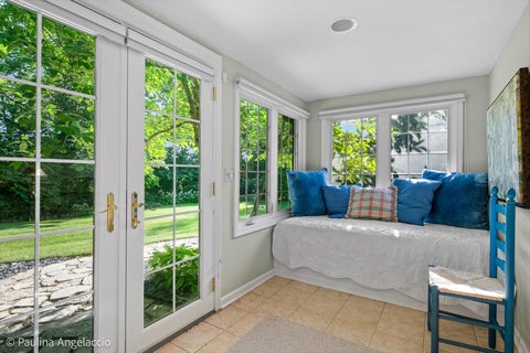 Tiny photo for 373 W County Line Road, Barrington Hills, IL 60010 (MLS # 12783403)