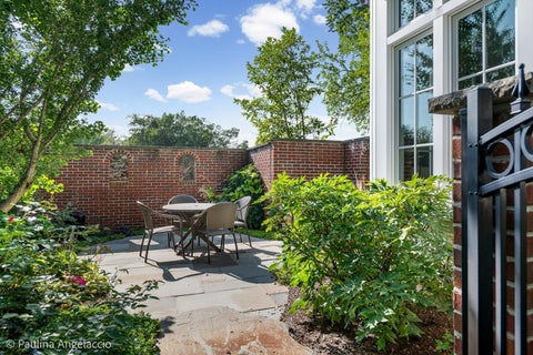 Tiny photo for 373 W County Line Road, Barrington Hills, IL 60010 (MLS # 12783403)