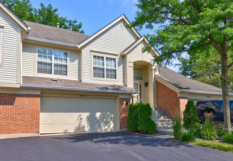 Photo of 376 Ashford Circle #3, Bartlett, IL 60103 (MLS # 12708568)