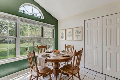 Tiny photo for 376 Ashford Circle #3, Bartlett, IL 60103 (MLS # 12708568)