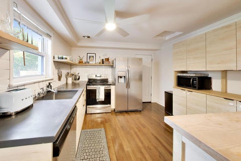 Tiny photo for 711 E Euclid Avenue, Arlington Heights, IL 60004 (MLS # 12767231)