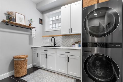 Tiny photo for 1103 N Wood Street #1N, Chicago, IL 60622 (MLS # 12633070)