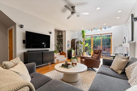 Tiny photo for 1103 N Wood Street #1N, Chicago, IL 60622 (MLS # 12633070)