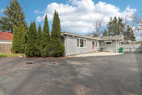 Tiny photo for 238 Frontage Road, Winnetka, IL 60093 (MLS # 12594929)