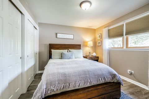 Tiny photo for 10948 S Albany Avenue, Chicago, IL 60655 (MLS # 12674909)