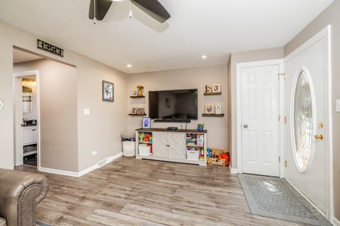 Tiny photo for 10948 S Albany Avenue, Chicago, IL 60655 (MLS # 12674909)