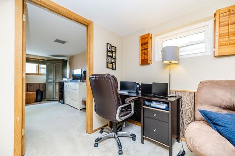 Tiny photo for 10948 S Albany Avenue, Chicago, IL 60655 (MLS # 12674909)