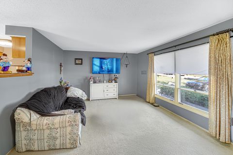 Tiny photo for 352 Sioux Lane, Carol Stream, IL 60188 (MLS # 12507145)