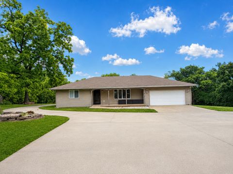 Photo of 15156 W 143rd Street, Homer Glen, IL 60491 (MLS # 12673317)