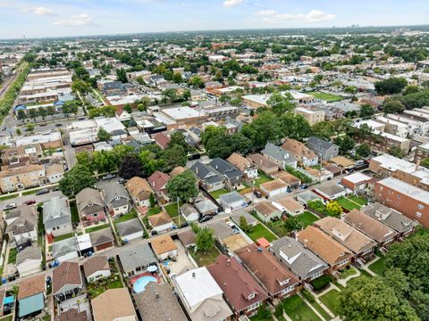 Tiny photo for 4630 W Montana Street, Chicago, IL 60639 (MLS # 12557373)