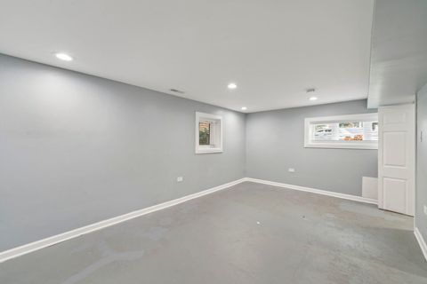 Tiny photo for 4630 W Montana Street, Chicago, IL 60639 (MLS # 12557373)