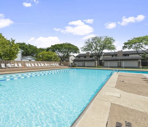 Tiny photo for 416 Swallow Lane, Deerfield, IL 60015 (MLS # 12438370)