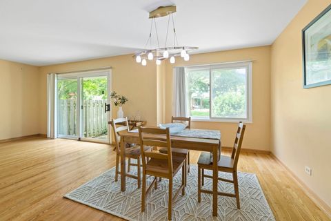 Tiny photo for 416 Swallow Lane, Deerfield, IL 60015 (MLS # 12438370)