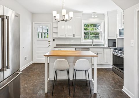 Tiny photo for 839 Chilton Lane, Wilmette, IL 60091 (MLS # 12483267)