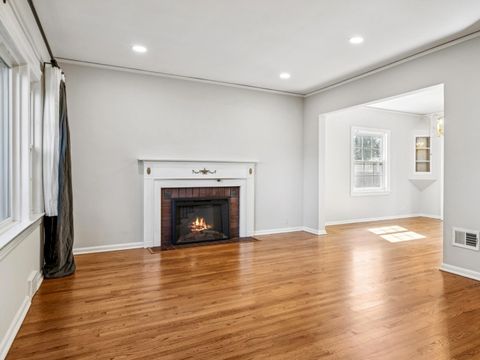 Tiny photo for 839 Chilton Lane, Wilmette, IL 60091 (MLS # 12483267)