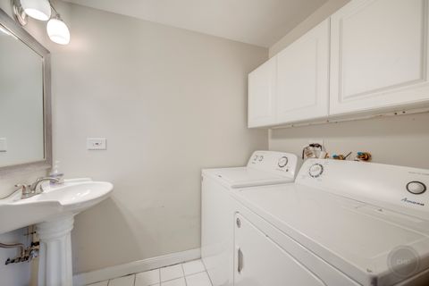 Tiny photo for 1622 Bay Court, Naperville, IL 60565 (MLS # 12457958)