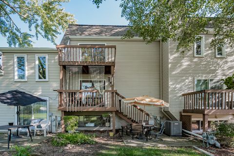 Tiny photo for 1622 Bay Court, Naperville, IL 60565 (MLS # 12457958)