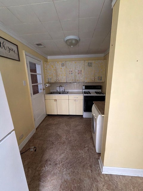 Tiny photo for 2711 Westbrook Drive, Franklin Park, IL 60131 (MLS # 12783217)