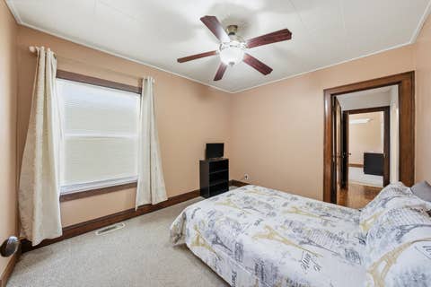 Tiny photo for 14611 Turner Avenue, Midlothian, IL 60445 (MLS # 12656527)