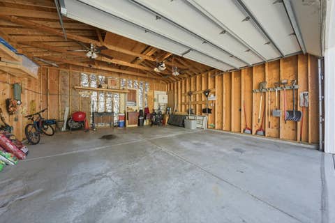Tiny photo for 14611 Turner Avenue, Midlothian, IL 60445 (MLS # 12656527)