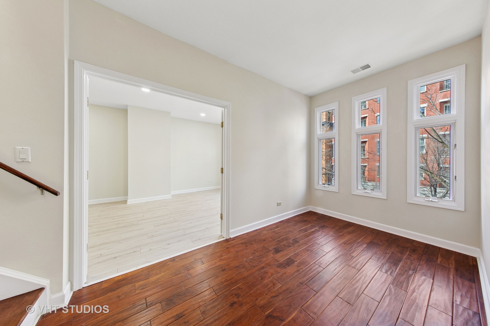 123 W Oak Street K