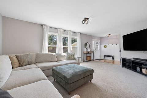 Tiny photo for 6504 Fernwood Drive, Lisle, IL 60532 (MLS # 12680404)