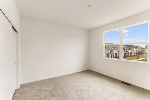 Tiny photo for 426 Comstock Road, South Elgin, IL 60177 (MLS # 12576132)