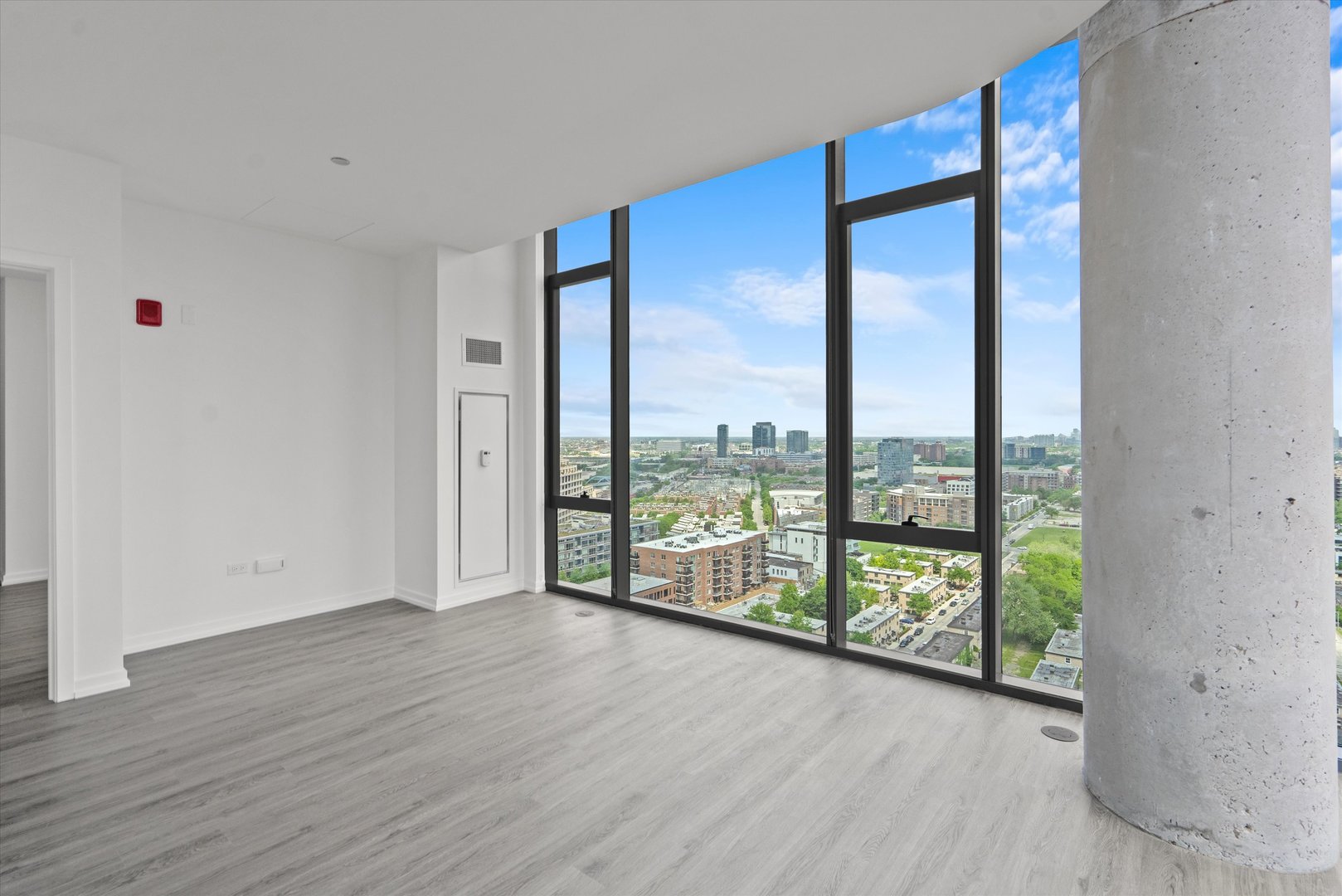 808 N Cleveland Avenue 2201